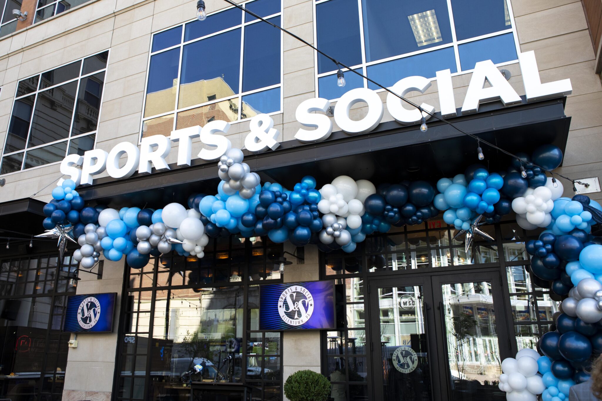 Top 5 Best Outdoor Patios for Happy Hour City Center Residential Blog